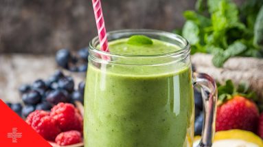 7 Detoxifying Smoothie Recipes for All-Day Energy