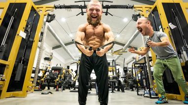 Jujimufu Teaches Coop How To Train Like A Bodybuilder!