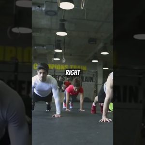 Push up workout #creatorsearchinsights #pushup #pushupworkout #pushups #pushupchallenge #bodybuild